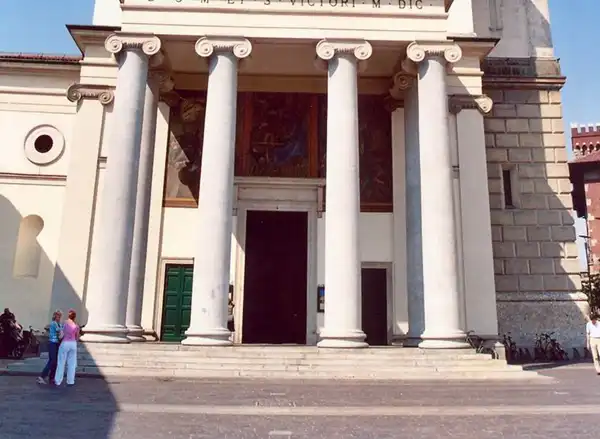 Fabbro Trecate di Domenica
